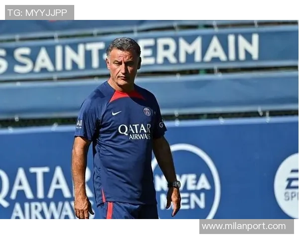 阿尔瓦拉多腿部受伤紧急返回更衣室希望尽快恢复状态