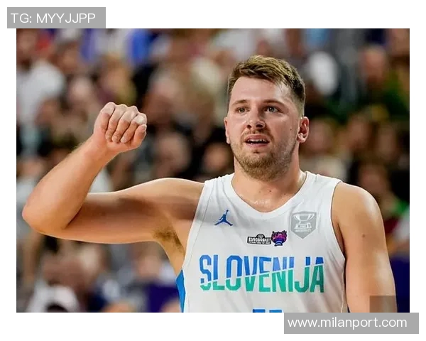 霍福德伤情确诊为右侧坐骨神经痛与老詹相似的伤病困扰