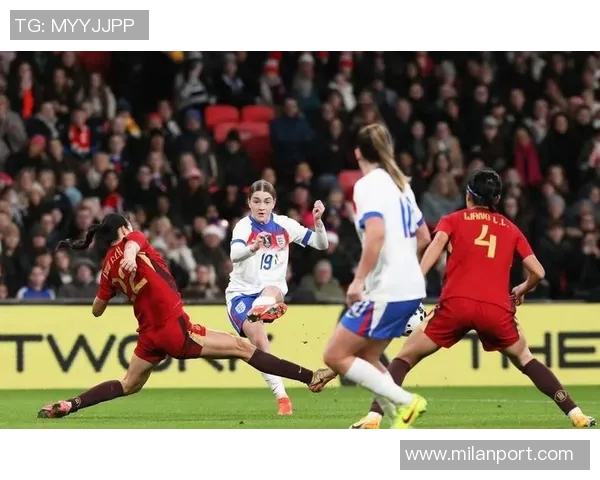 马德兴怒斥女足表现不佳：输给英格兰可以接受但对苏格兰的失利令人失望