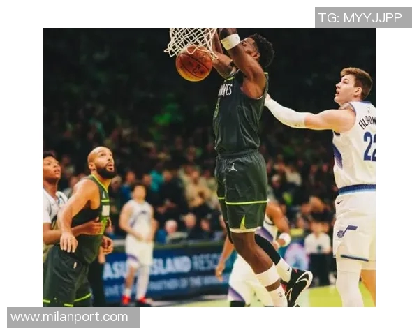 兰德尔状态火热近5场场均数据接近最佳阵容水平引发美媒关注 兰德尔状态火热近5场场均数据接近最佳阵容水平引发美媒关注