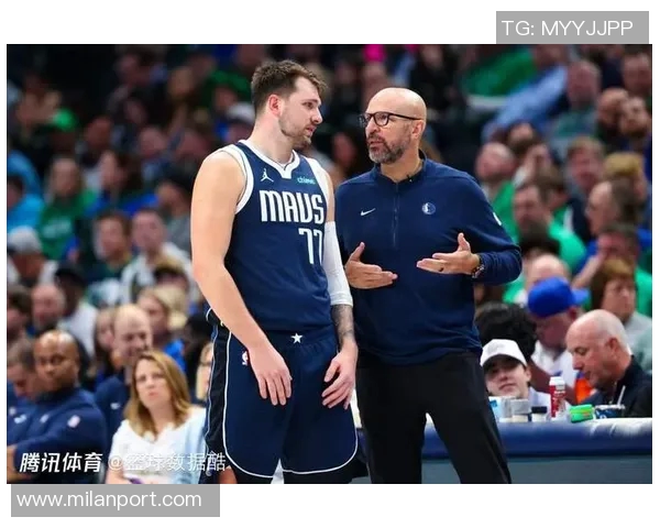 基德谈球队训练氛围:活力四射对抗激烈乐趣无穷 基德谈球队训练氛围:活力四射对抗激烈乐趣无穷