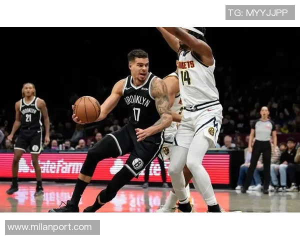 小迈克尔波特半场表现惊艳8投6中斩获19分7篮板5助攻正负值高达16 小迈克尔波特半场表现惊艳8投6中斩获19分7篮板5助攻正负值高达16