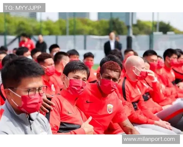 海港队将于明年1月中旬集中训练并对球员合同进行全面评估 海港队将于明年1月中旬集中训练并对球员合同进行全面评估